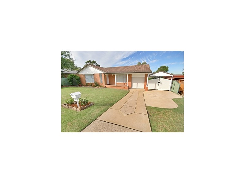 12 Chatsworth Road, St Clair NSW 2759