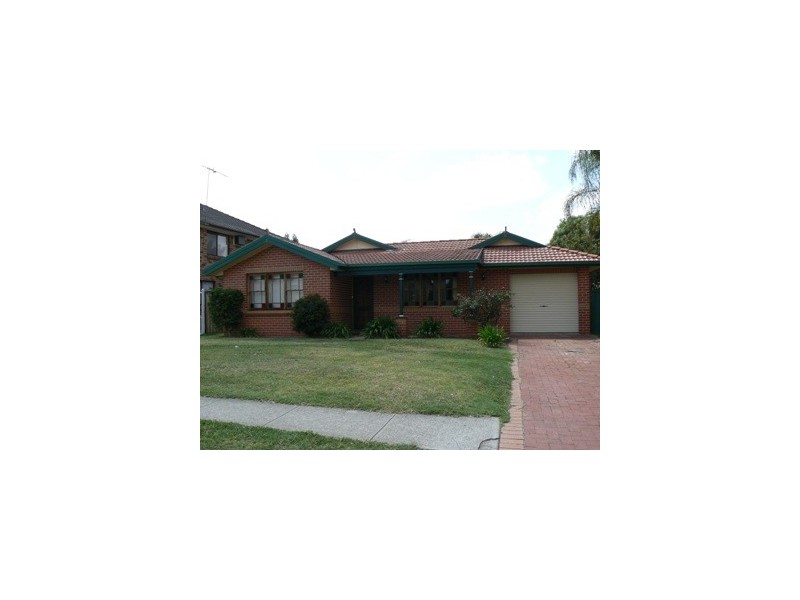 213 Swallow Drive, Erskine Park NSW 2759