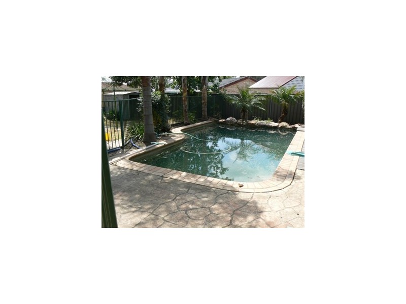 213 Swallow Drive, Erskine Park NSW 2759