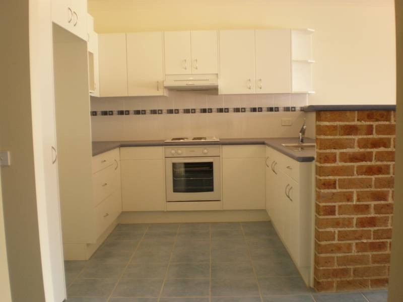 2/182 March Street, Richmond NSW 2753