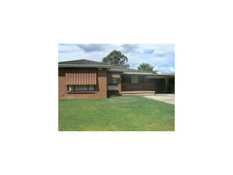 10 Marne Place, St Clair NSW 2759