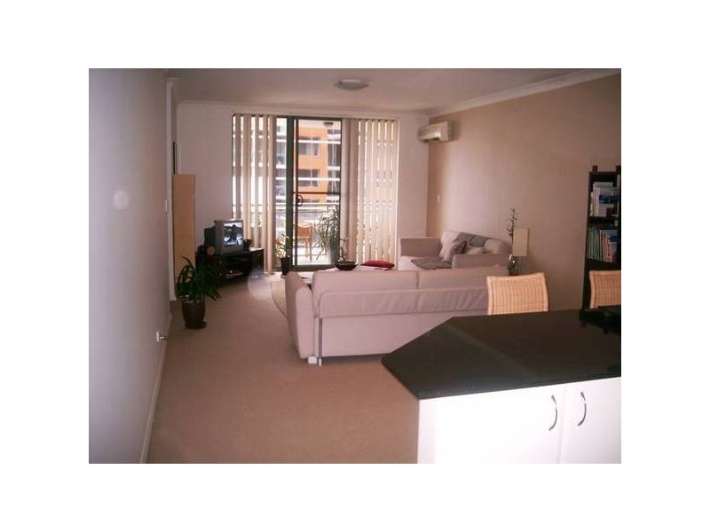 711/16 Meredith St, Bankstown NSW 2200