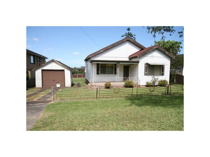 62 Taylor St, Condell Park NSW 2200