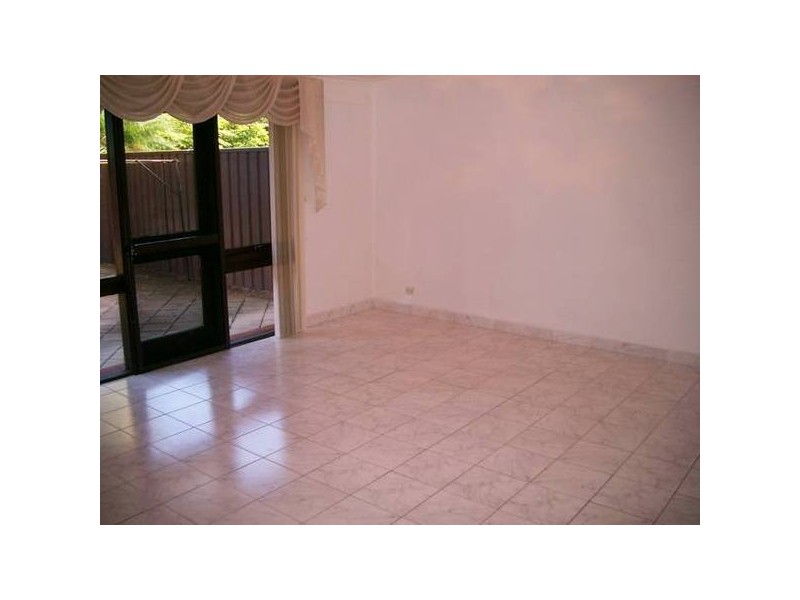 5/95 Chiswick Rd, Greenacre NSW 2190