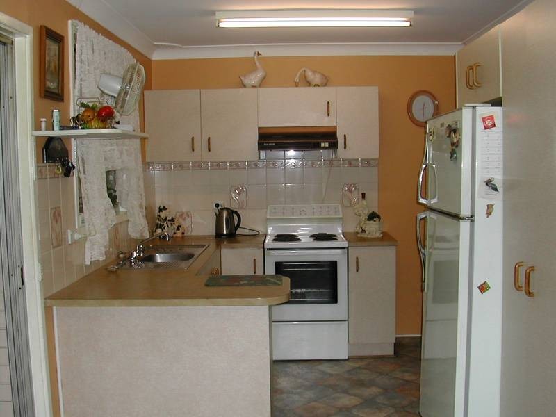 15b Landy Drive, Mount Warrigal NSW 2528