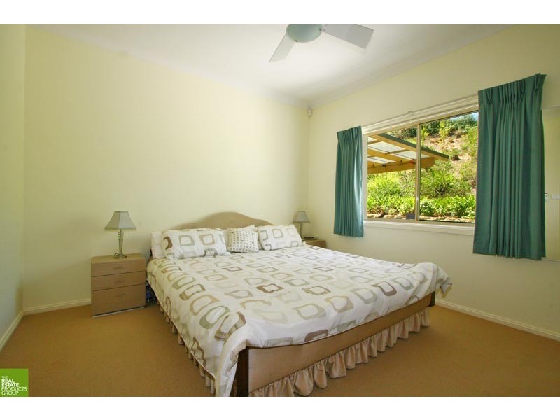 15 Hennessy Lane, Figtree NSW 2525