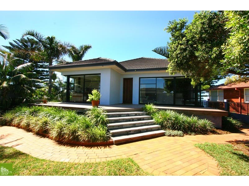 56 Dovers Drive, Port Kembla NSW 2505