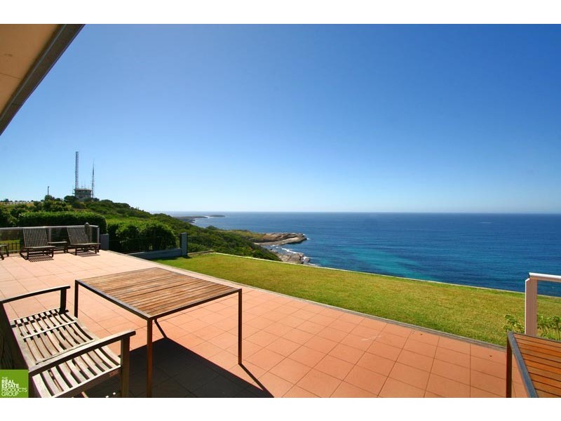 56 Dovers Drive, Port Kembla NSW 2505