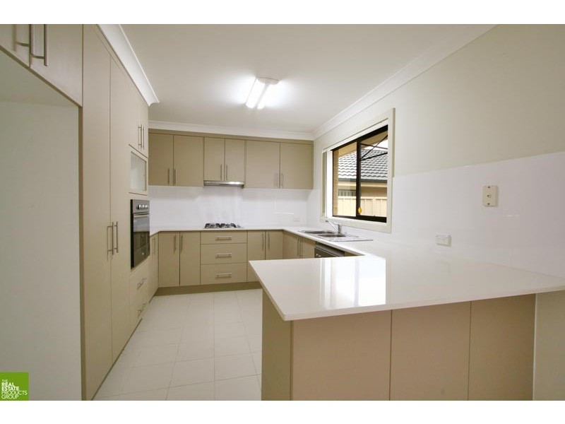 7 Rich Drive, Horsley NSW 2530