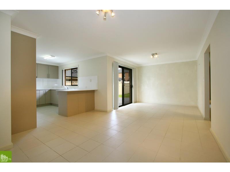 7 Rich Drive, Horsley NSW 2530