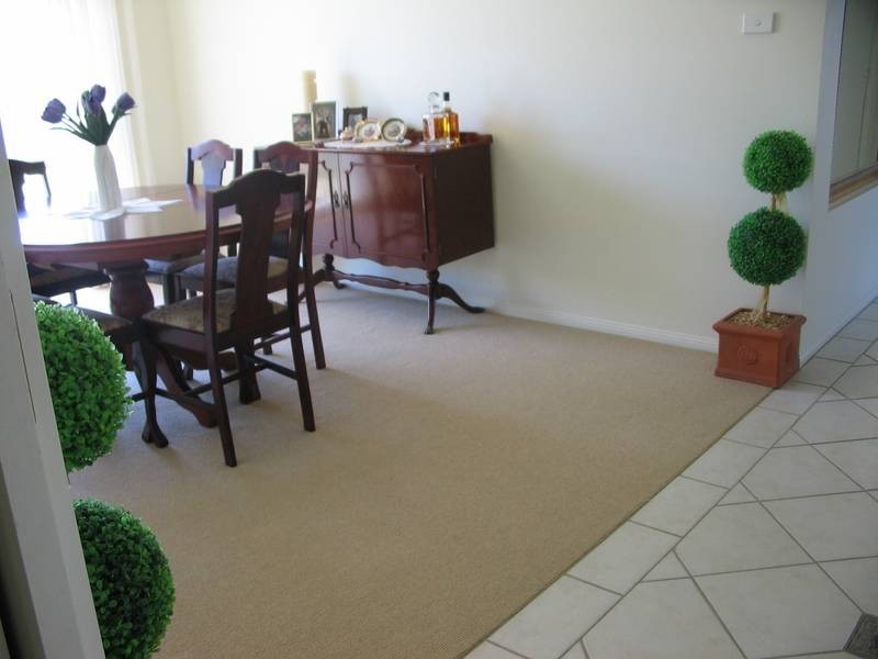 2 Shannon Street, Albion Park NSW 2527