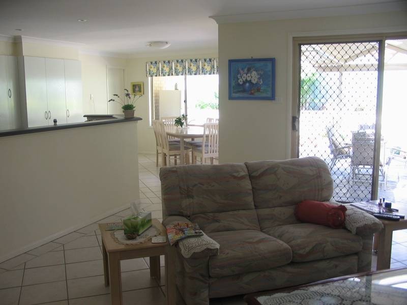 2 Shannon Street, Albion Park NSW 2527