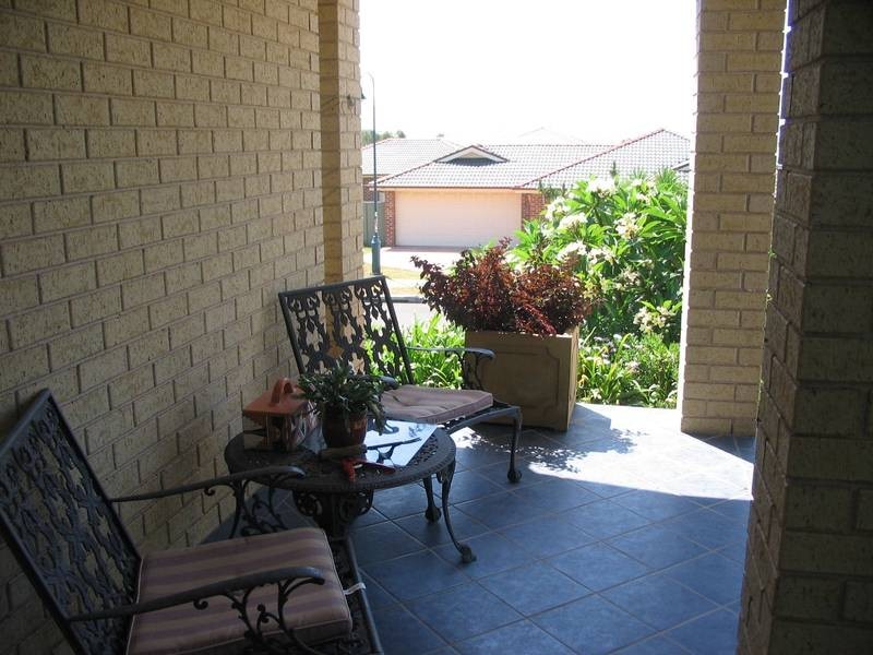 2 Shannon Street, Albion Park NSW 2527