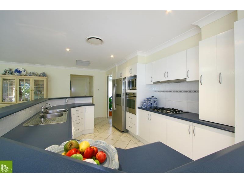 2 Shannon Street, Albion Park NSW 2527