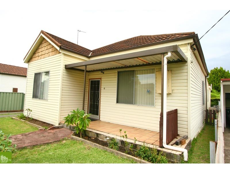 6 Junction Street, Corrimal NSW 2518