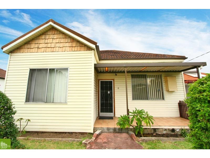 6 Junction Street, Corrimal NSW 2518