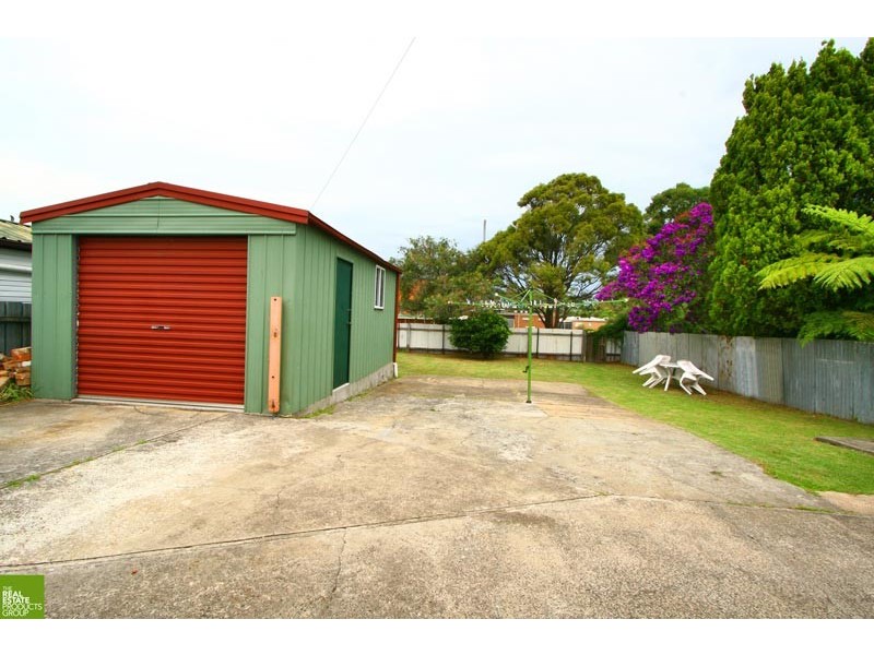 6 Junction Street, Corrimal NSW 2518