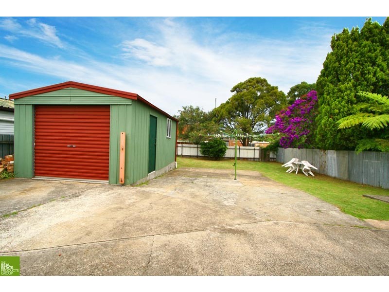 6 Junction Street, Corrimal NSW 2518