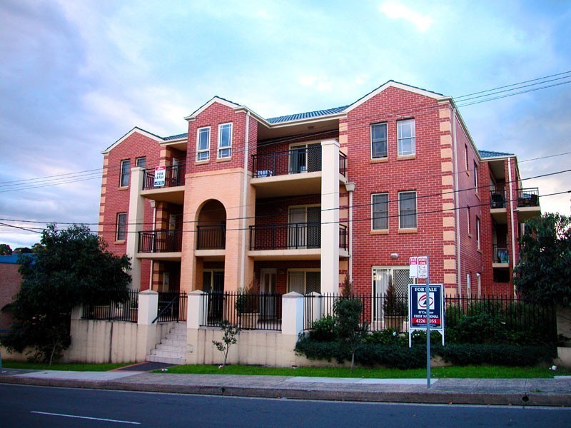 16/12 Gladstone Avenue, Wollongong NSW 2500