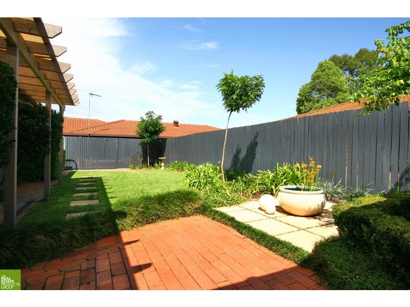 21 Serrata Place, Cordeaux Heights NSW 2526
