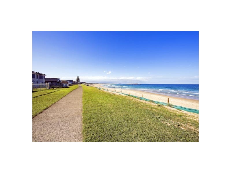 1/27 Osborne Parade, Warilla NSW 2528