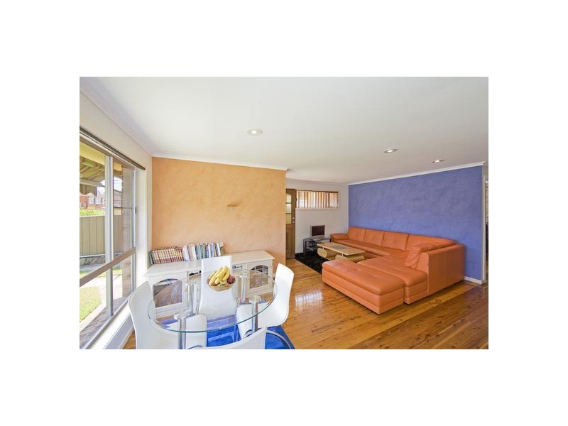 1/27 Osborne Parade, Warilla NSW 2528