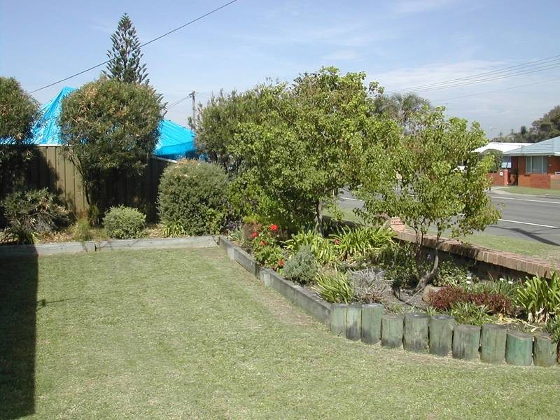 5 Monteith Street, Cringila NSW 2502