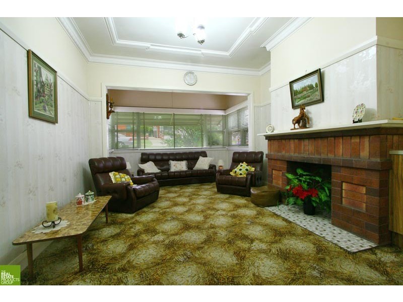 76 Shellharbour Road, Port Kembla NSW 2505