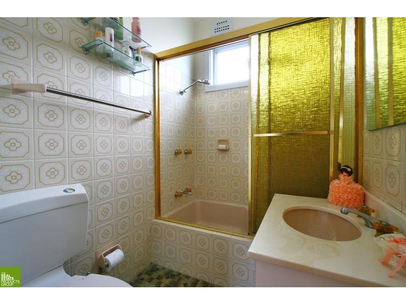 76 Shellharbour Road, Port Kembla NSW 2505