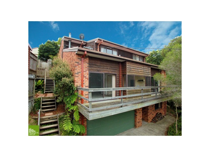 8 Balook Street, Mount Keira NSW 2500