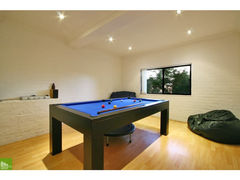 8 Balook Street, Mount Keira NSW 2500
