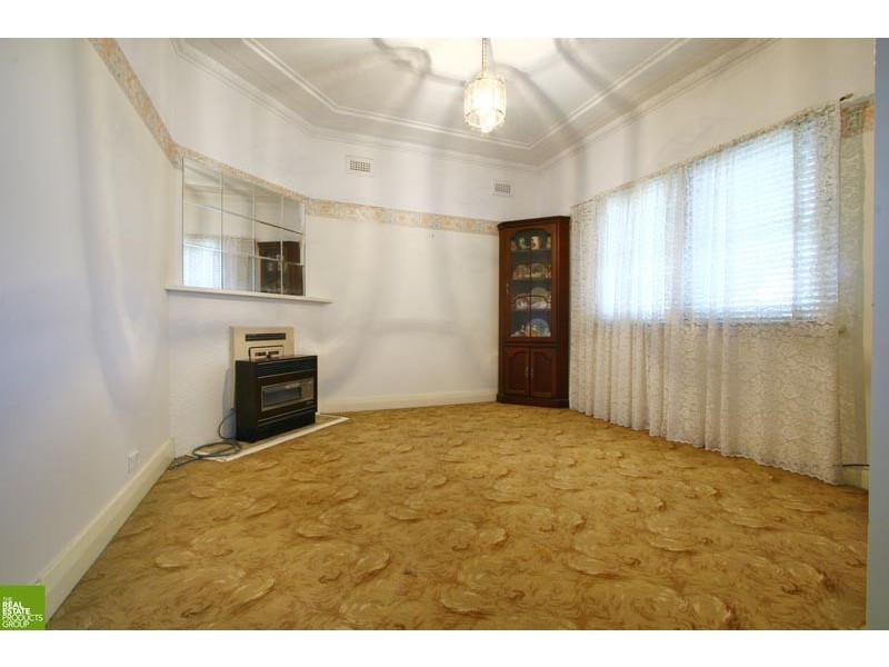 28 Kiernan Avenue, Gwynneville NSW 2500