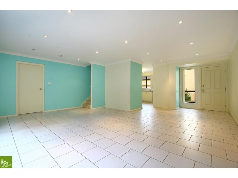 13/15-17 Woodlawn Avenue, Mangerton NSW 2500