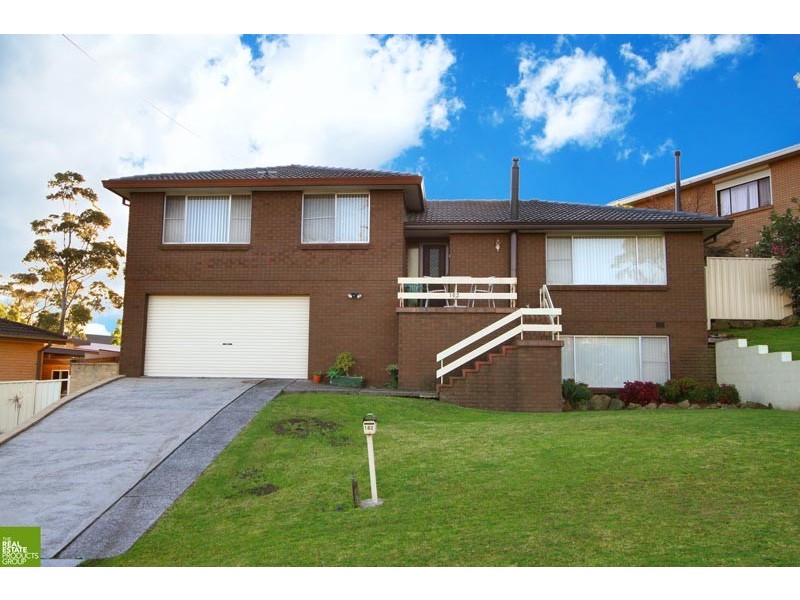 182 Jacaranda Avenue, Figtree NSW 2525