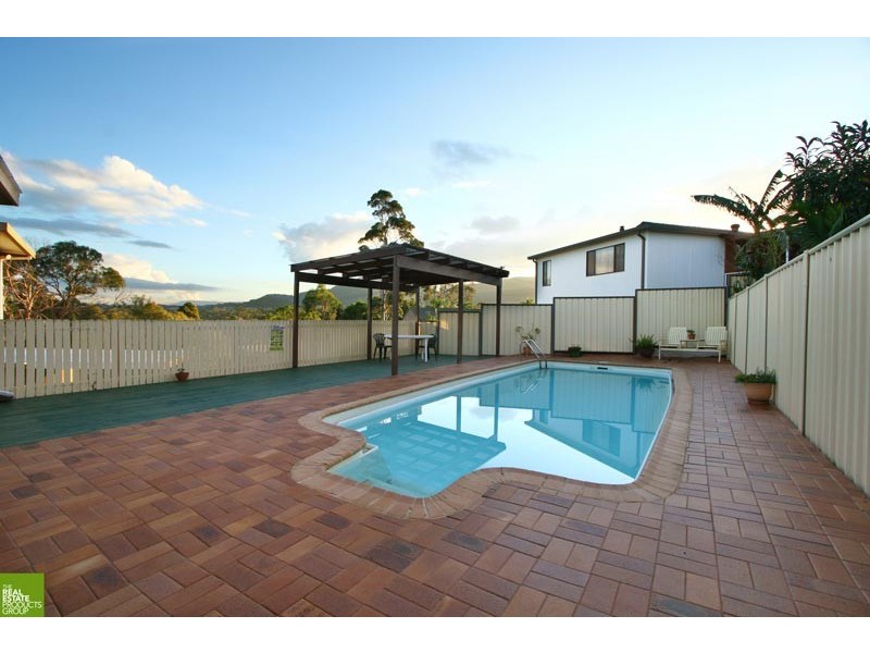 182 Jacaranda Avenue, Figtree NSW 2525