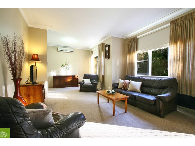 7 Alvan Parade, Mount Pleasant NSW 2519