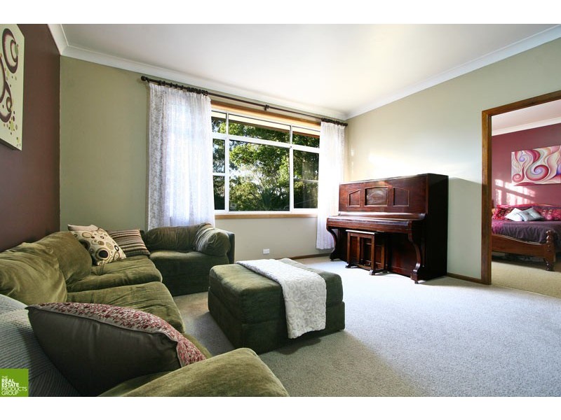 7 Alvan Parade, Mount Pleasant NSW 2519