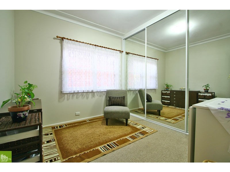 7 Alvan Parade, Mount Pleasant NSW 2519