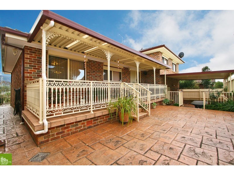 15 Lucas Drive, Horsley NSW 2530