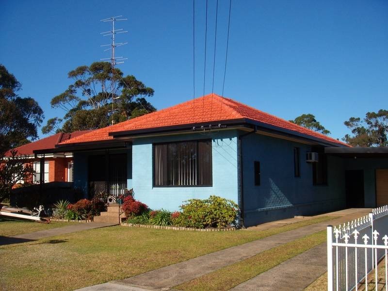 7 Colgong Crescent, Towradgi NSW 2518