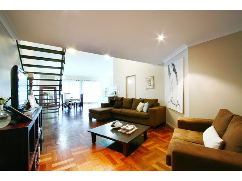 4/2 Coombe Lane, Wollongong NSW 2500