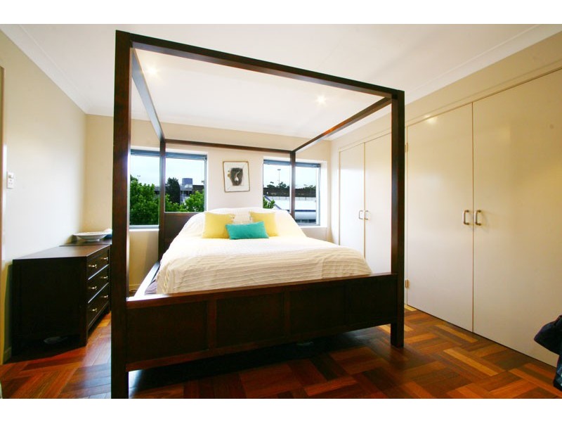 4/2 Coombe Lane, Wollongong NSW 2500
