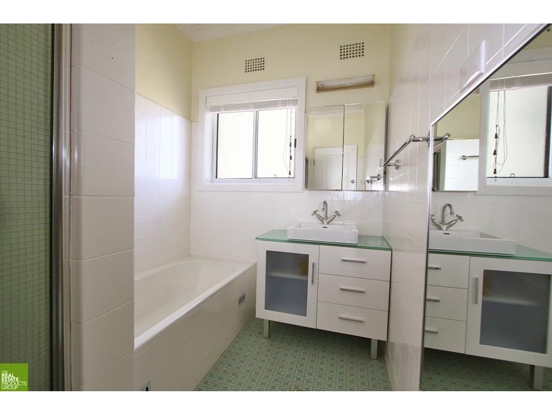 15/6 Parkside Avenue, Wollongong NSW 2500