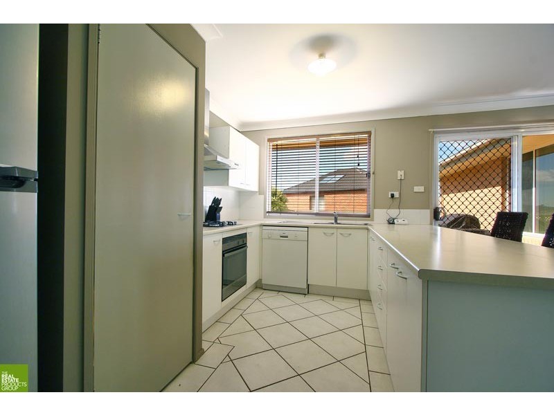 11 Glengarry Way, Horsley NSW 2530