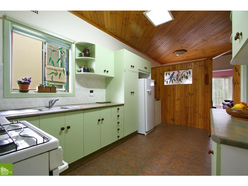 6 Walang Avenue, Figtree NSW 2525