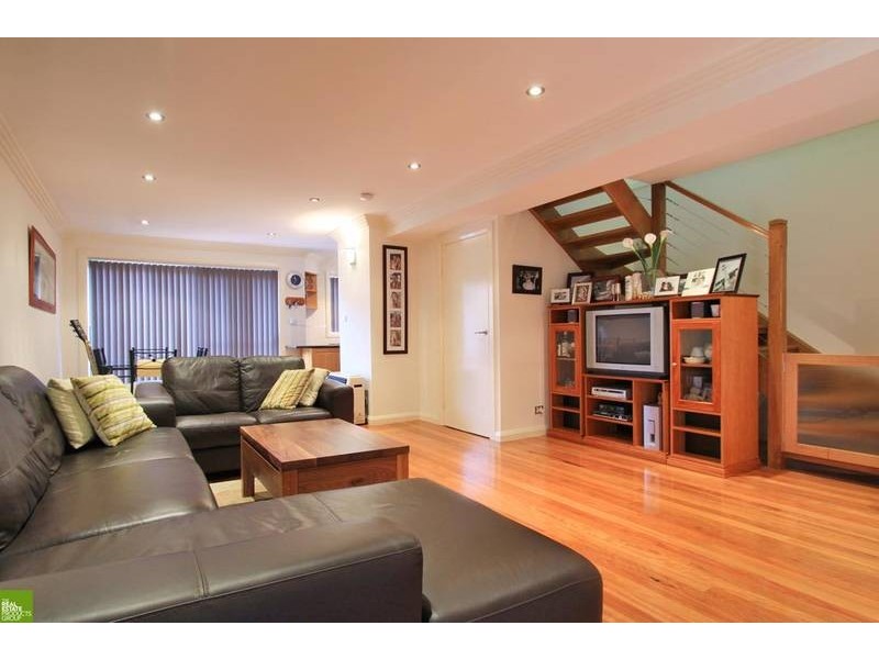 2/15 Campbell Street, Wollongong NSW 2500