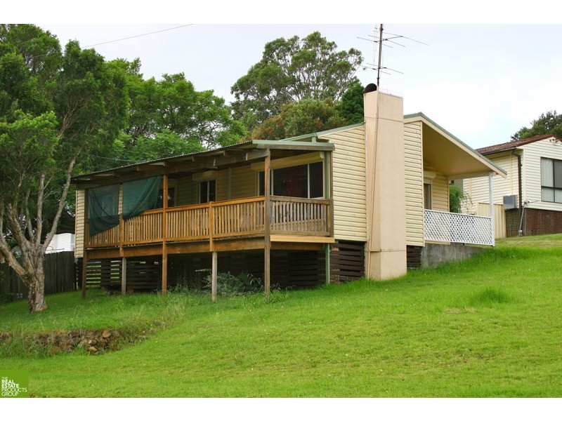 6 Duley Street, Dapto NSW 2530