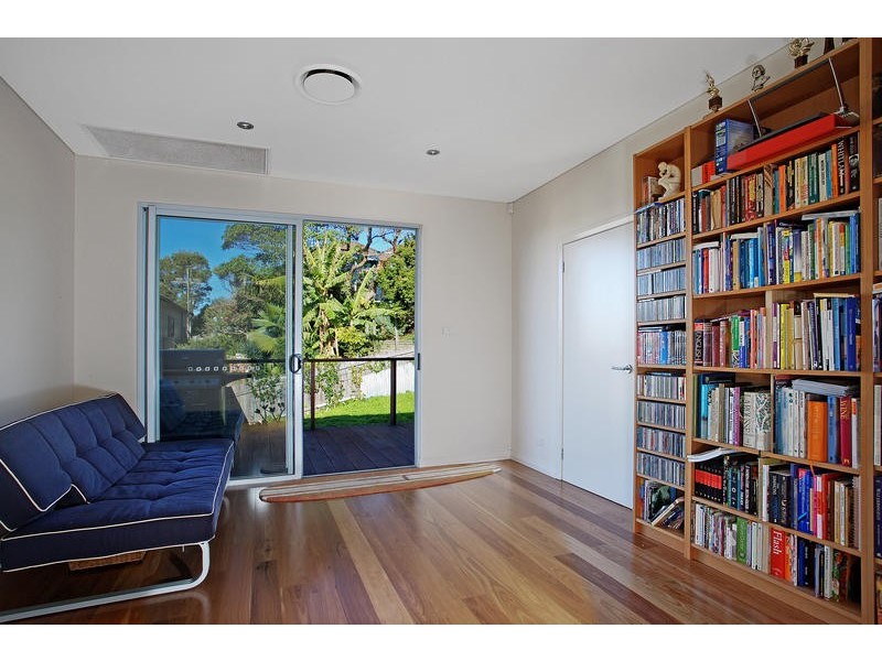 9 Young Street, Coledale NSW 2515