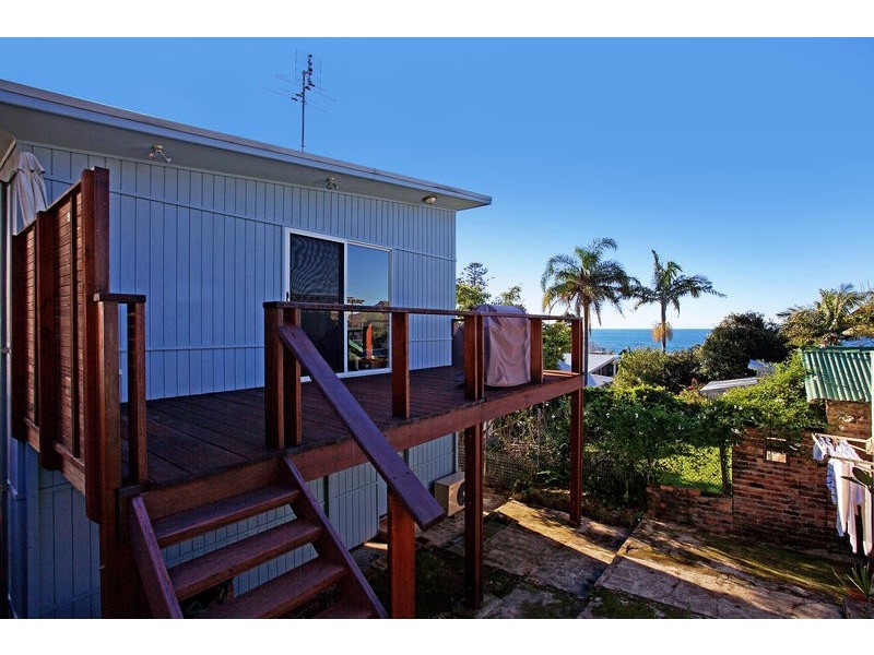 9 Young Street, Coledale NSW 2515