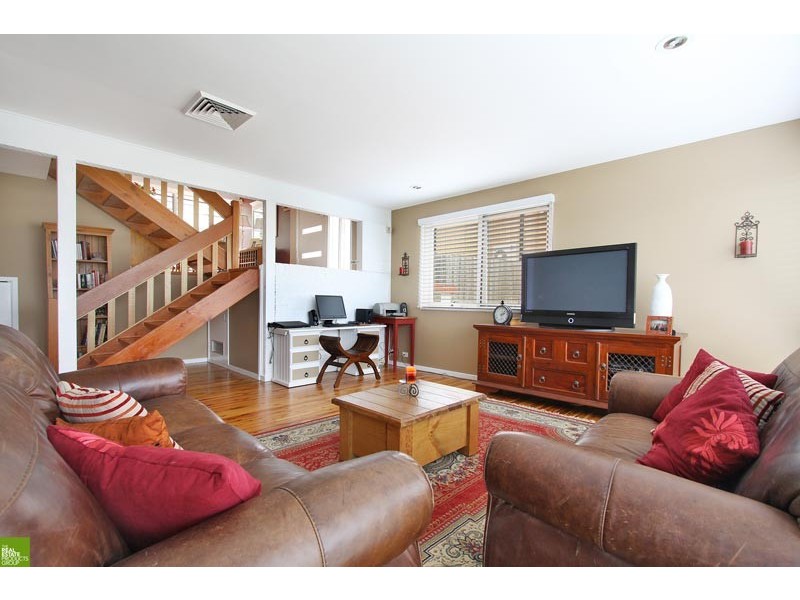 21 Springfield Avenue, Figtree NSW 2525